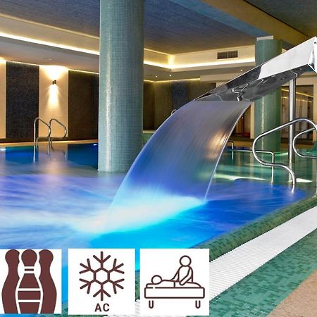Hotel Mlyn Aqua Spa Biblioteka 埃尔布隆格 外观 照片
